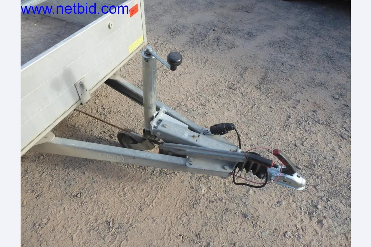 Bouwmachines, voertuigen, kantooruitrusting, kantoorcontainers-7