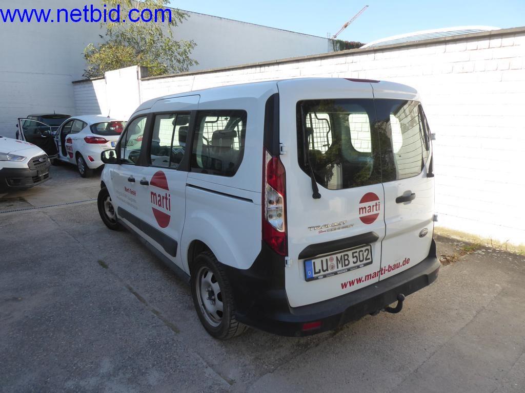 Maszyny budowlane, pojazdy, sprzęt biurowy, kontenery biurowe-10