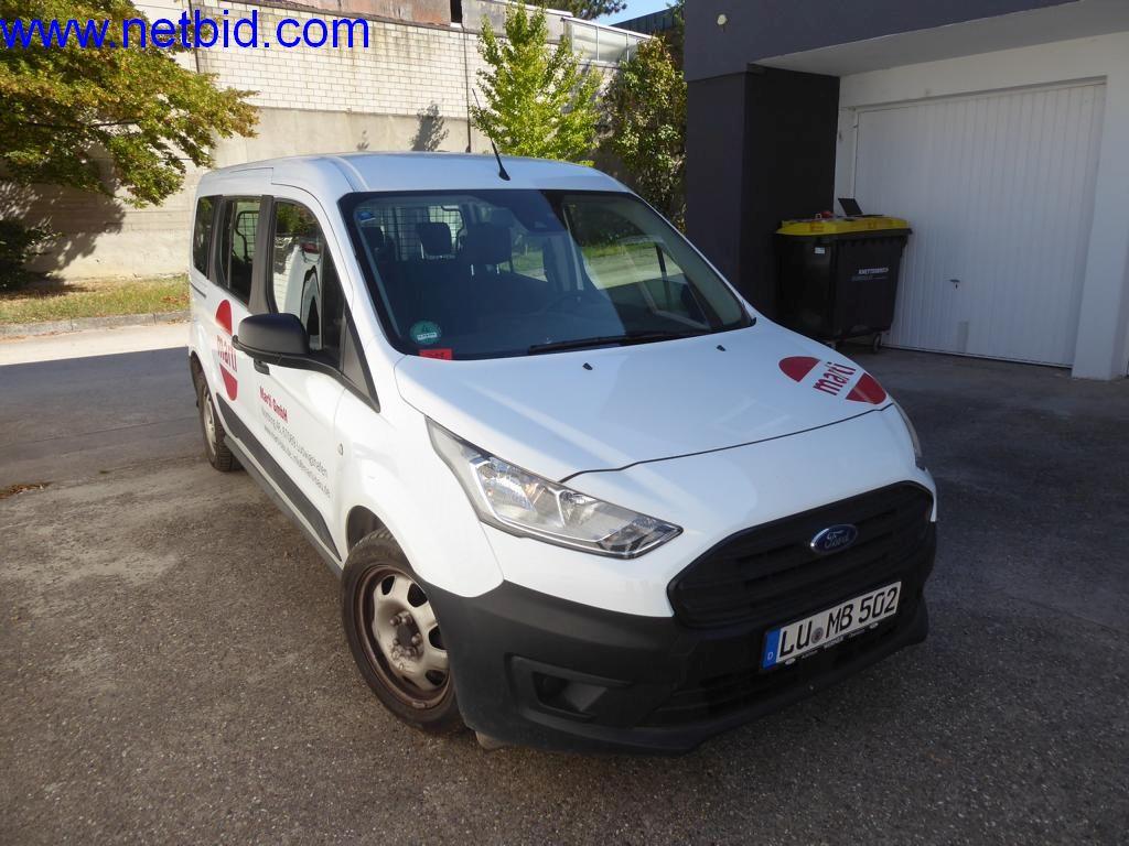 Maszyny budowlane, pojazdy, sprzęt biurowy, kontenery biurowe-2