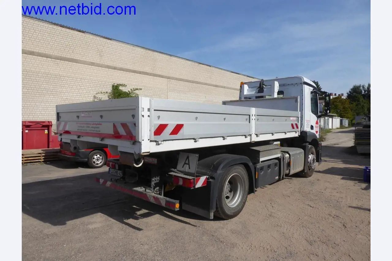 Gradbeni stroji, vozila, pisarniška oprema, pisarniški zabojniki-10