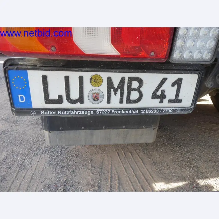 Gradbeni stroji, vozila, pisarniška oprema, pisarniški zabojniki-12