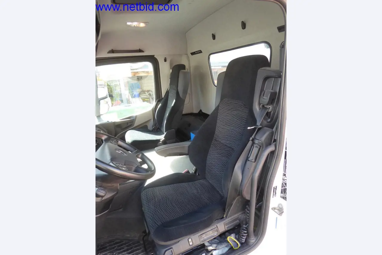 Gradbeni stroji, vozila, pisarniška oprema, pisarniški zabojniki-17