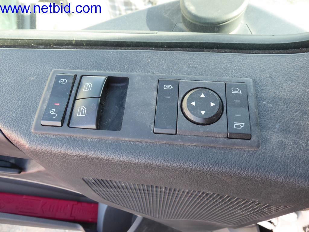 Stavební stroje, vozidla, kancelářské vybavení, kancelářské kontejnery-3