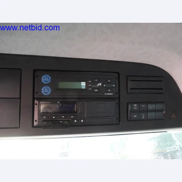 Gradbeni stroji, vozila, pisarniška oprema, pisarniški zabojniki-5