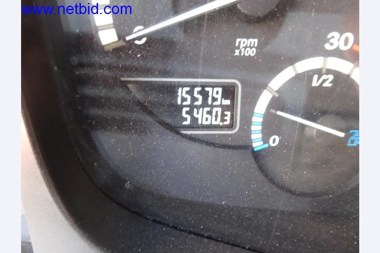 Gradbeni stroji, vozila, pisarniška oprema, pisarniški zabojniki-6