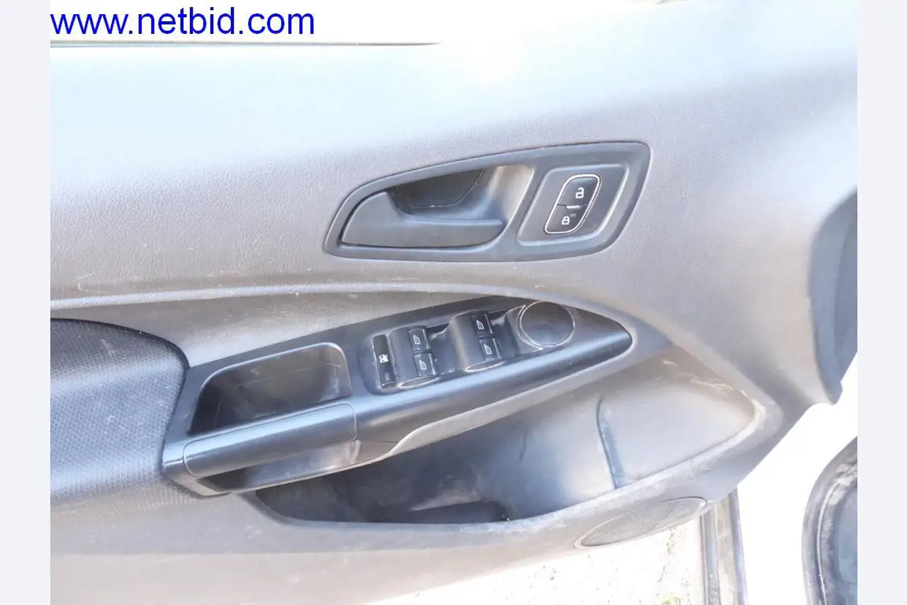 Bouwmachines, voertuigen, kantooruitrusting, kantoorcontainers-15