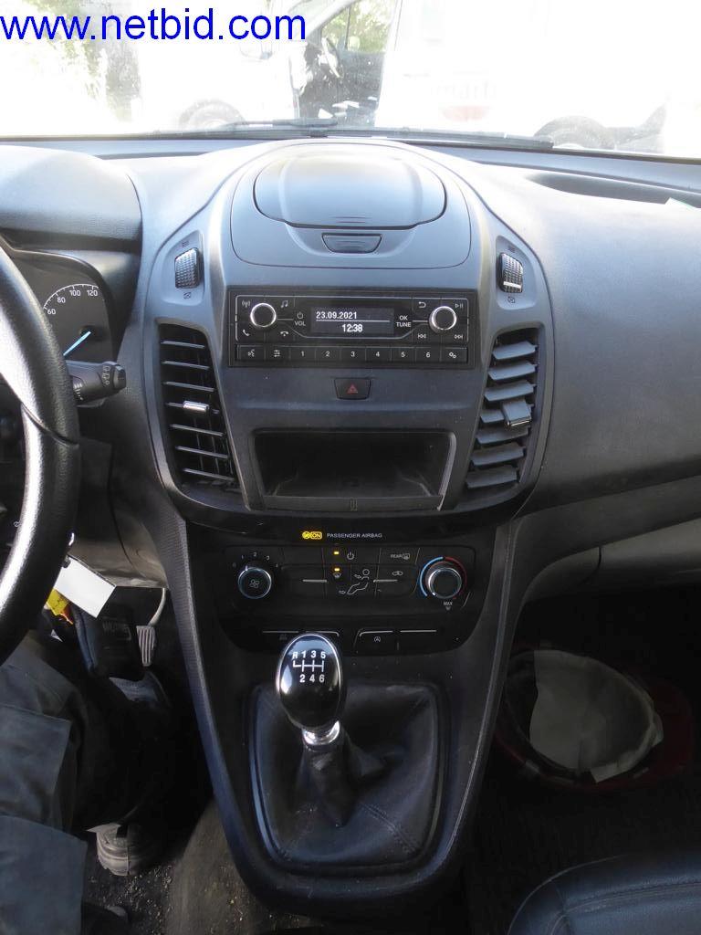 Maszyny budowlane, pojazdy, sprzęt biurowy, kontenery biurowe-4