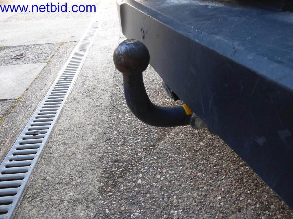 Maszyny budowlane, pojazdy, sprzęt biurowy, kontenery biurowe-6