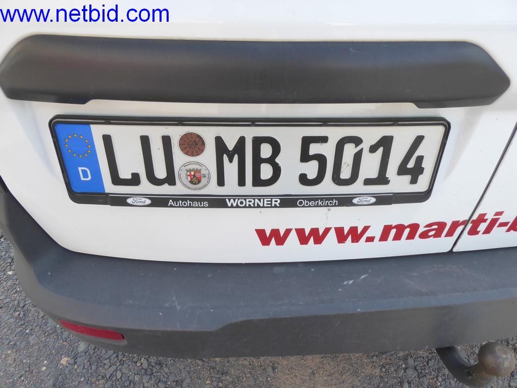 Maszyny budowlane, pojazdy, sprzęt biurowy, kontenery biurowe-10