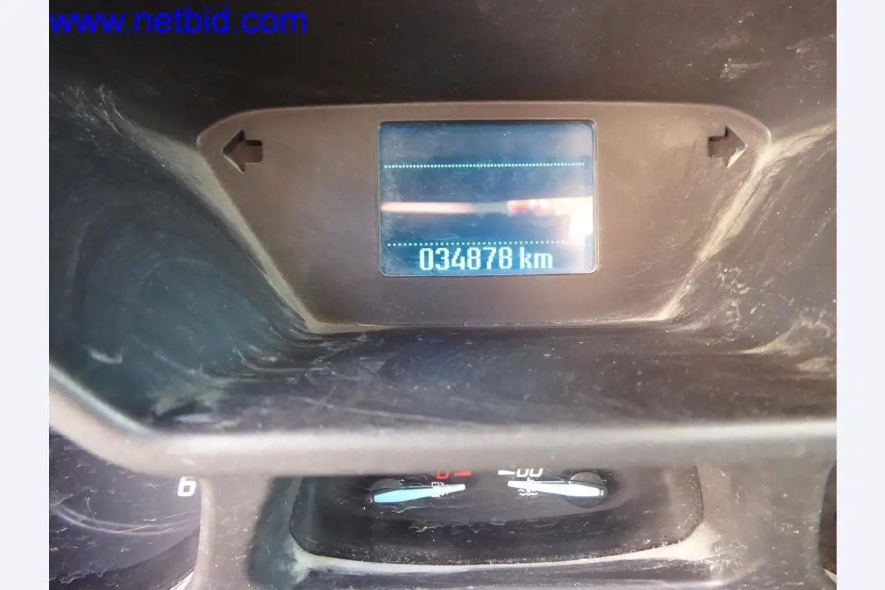 Bouwmachines, voertuigen, kantooruitrusting, kantoorcontainers-15