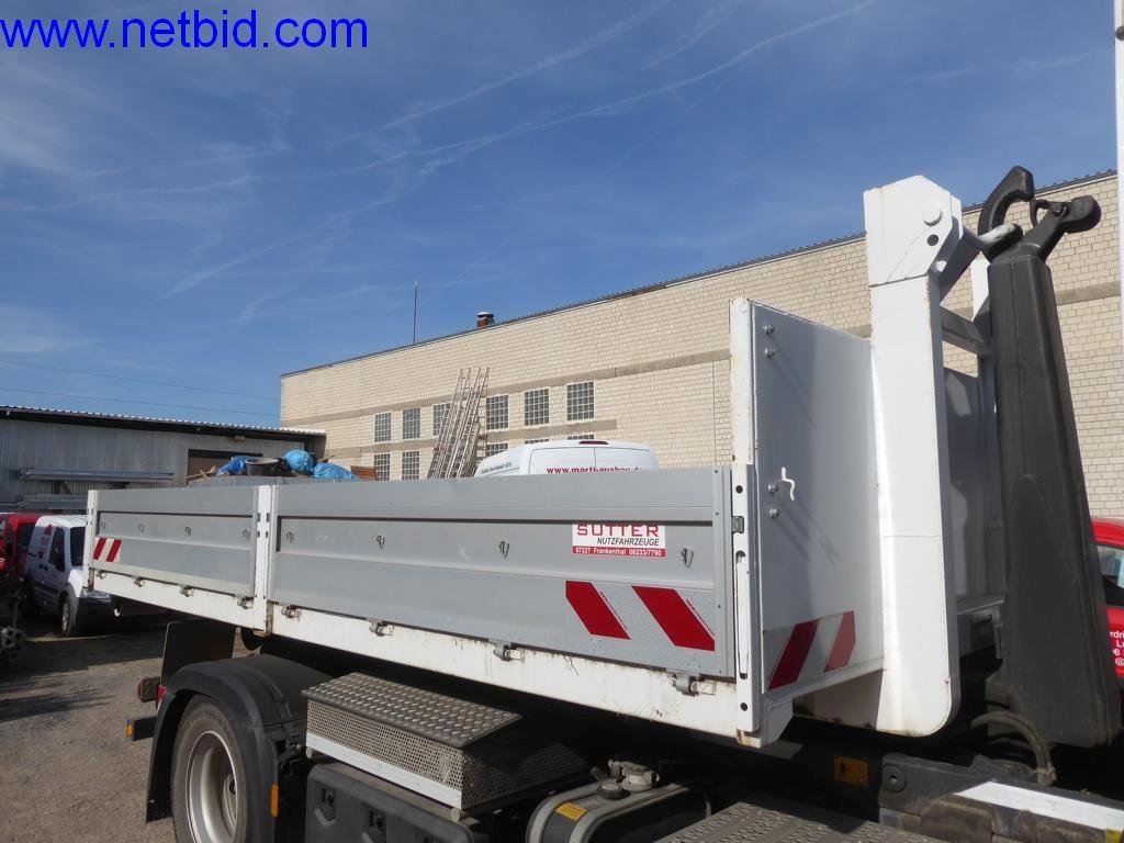 Maszyny budowlane, pojazdy, sprzęt biurowy, kontenery biurowe-2