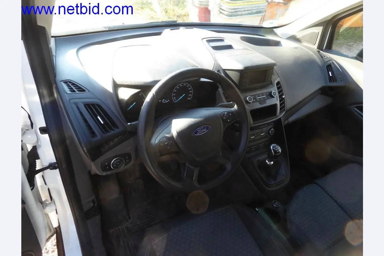 Bouwmachines, voertuigen, kantooruitrusting, kantoorcontainers-11