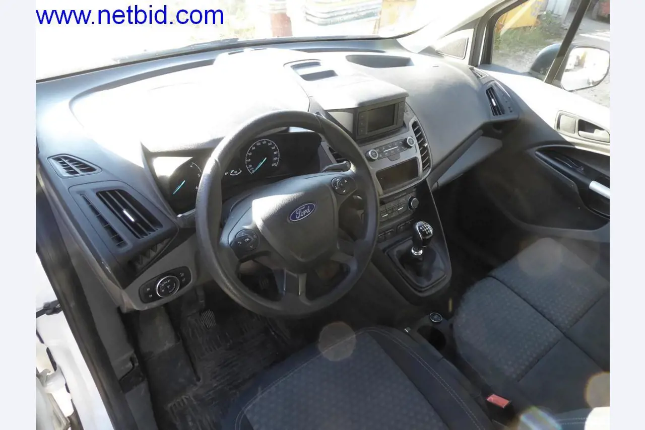 Bouwmachines, voertuigen, kantooruitrusting, kantoorcontainers-12