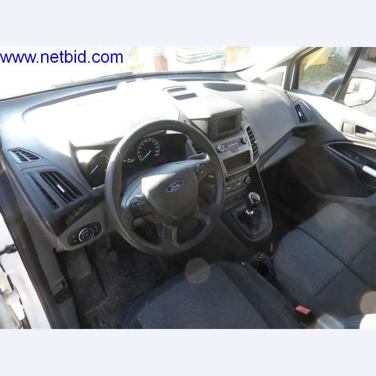 Bouwmachines, voertuigen, kantooruitrusting, kantoorcontainers-12