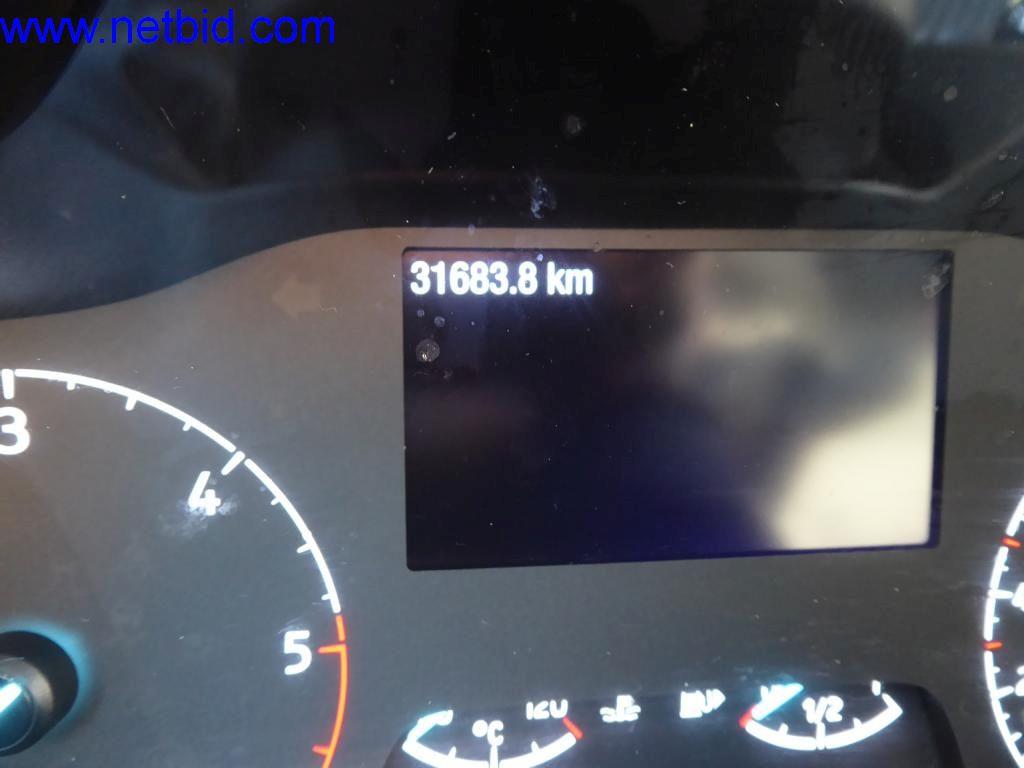 Maszyny budowlane, pojazdy, sprzęt biurowy, kontenery biurowe-3