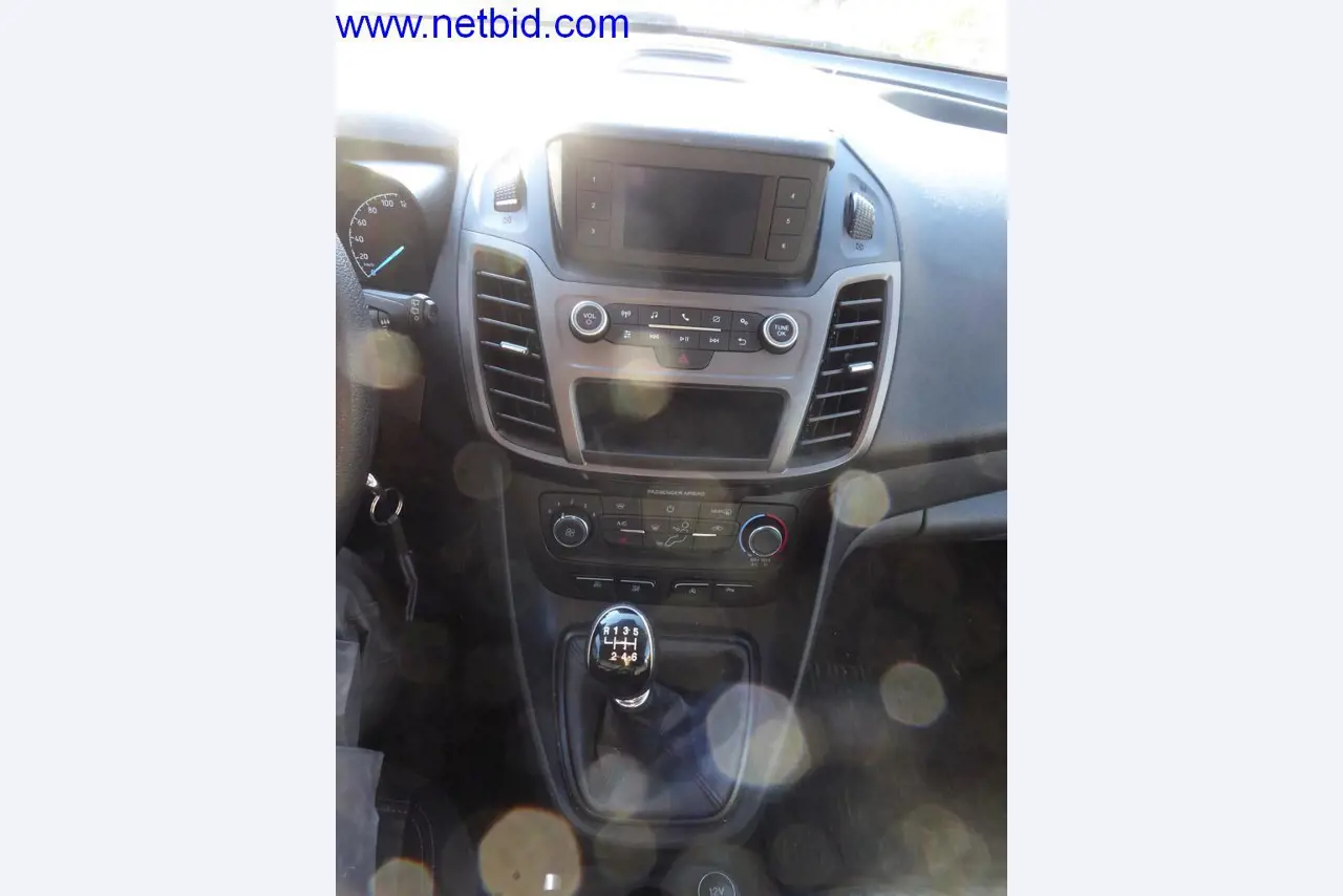 Bouwmachines, voertuigen, kantooruitrusting, kantoorcontainers-4