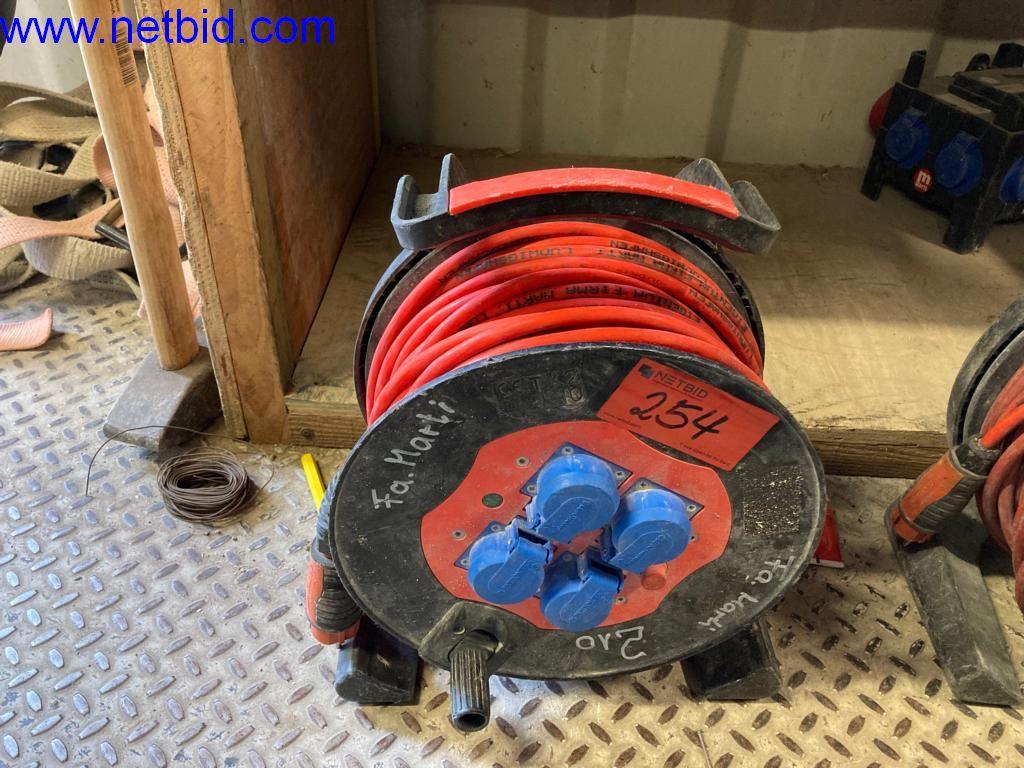 Maszyny budowlane, pojazdy, sprzęt biurowy, kontenery biurowe-1