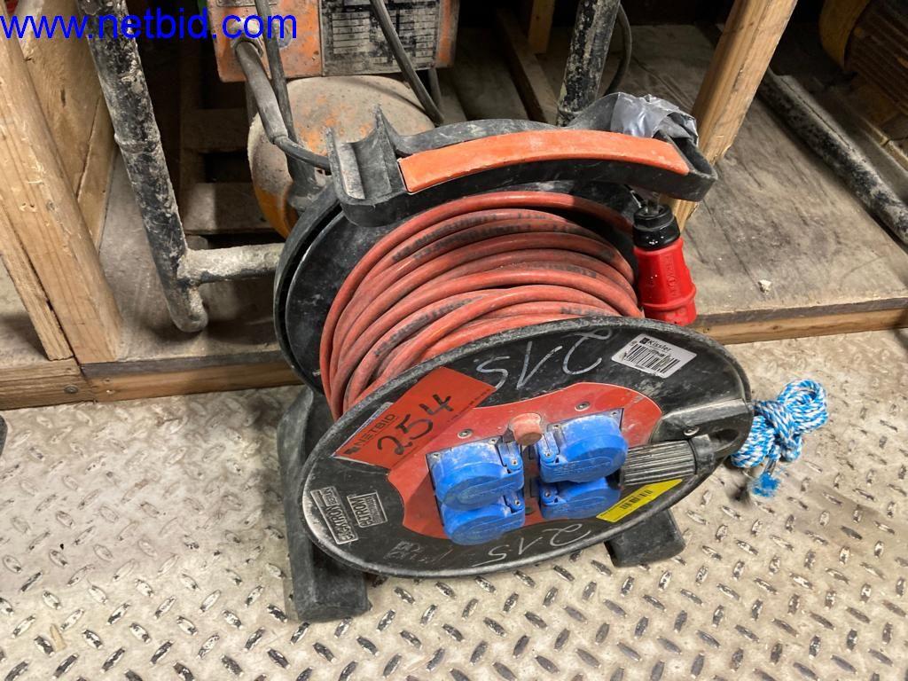 Maszyny budowlane, pojazdy, sprzęt biurowy, kontenery biurowe-2