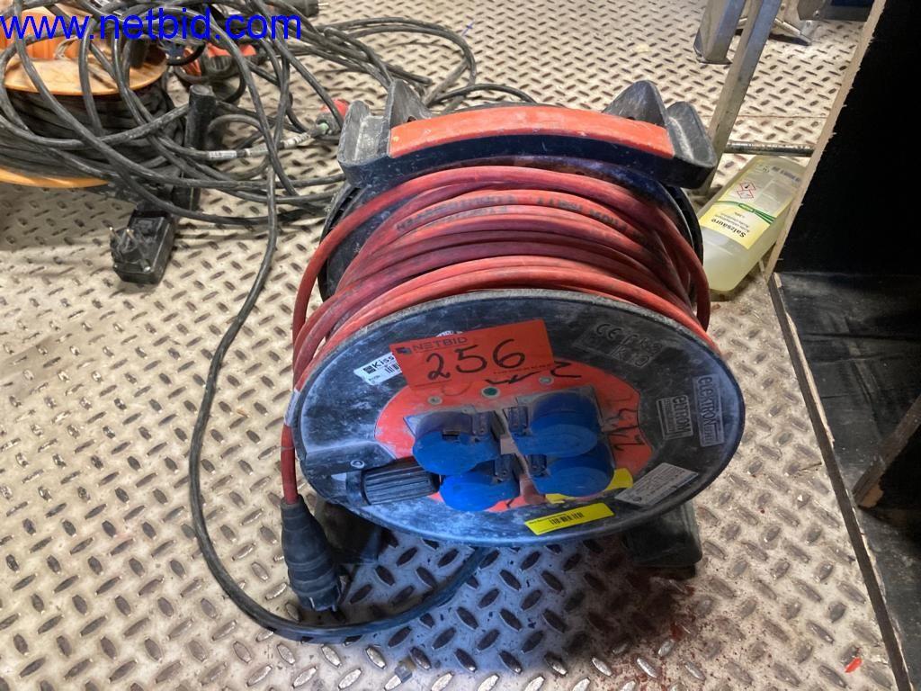 Stavební stroje, vozidla, kancelářské vybavení, kancelářské kontejnery-2