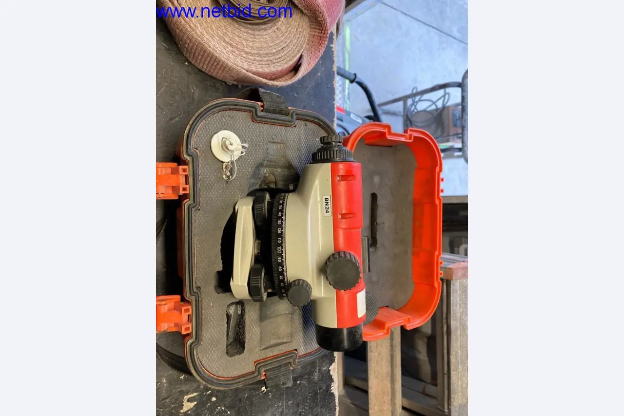 Baumaschinen, Fahrzeuge, Büroausstattung, Bürocontainer-2