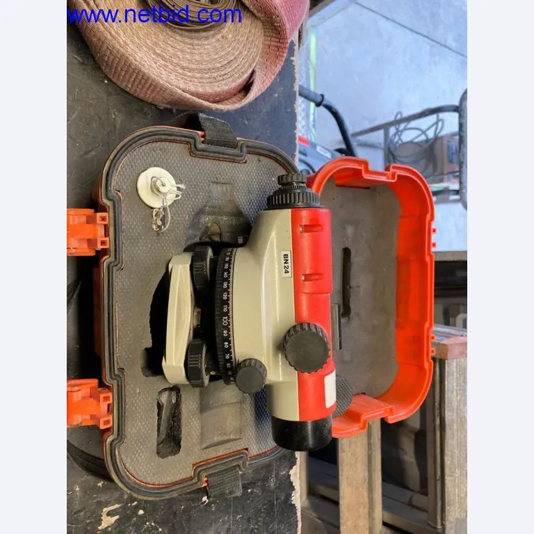 Baumaschinen, Fahrzeuge, Büroausstattung, Bürocontainer-2