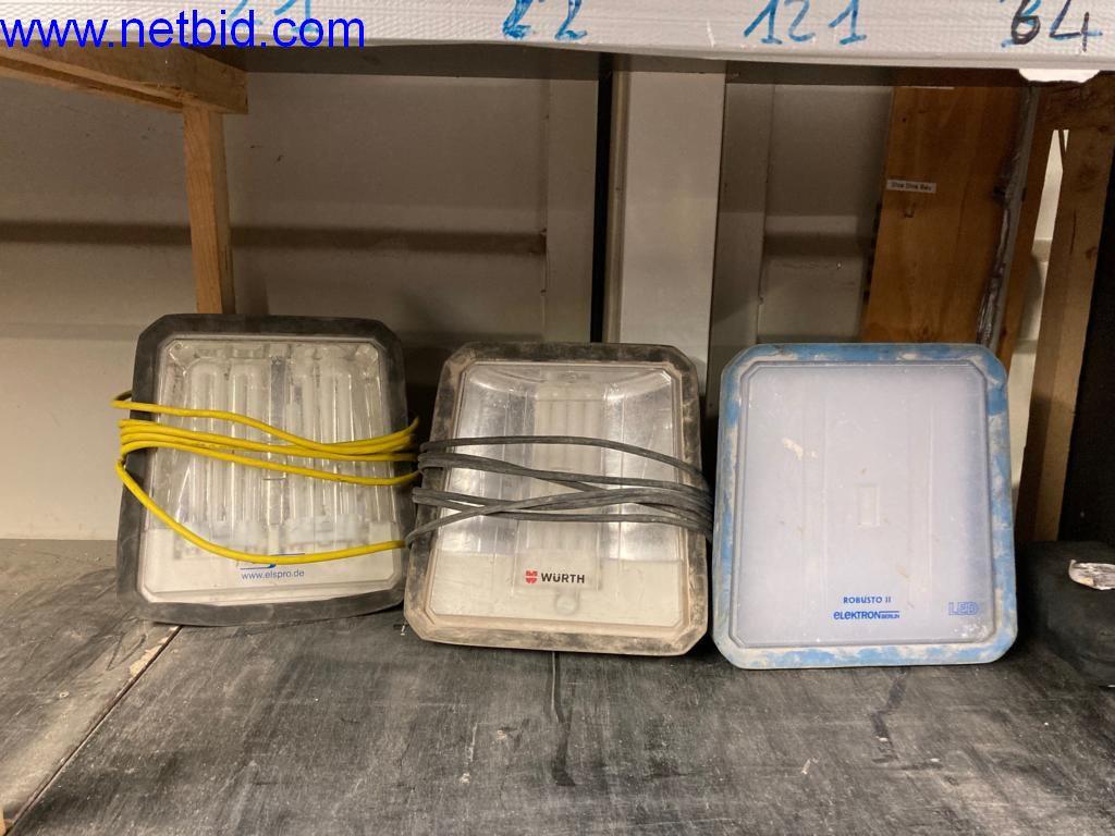 Stavební stroje, vozidla, kancelářské vybavení, kancelářské kontejnery-1