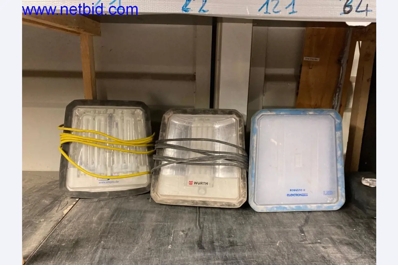 Stavební stroje, vozidla, kancelářské vybavení, kancelářské kontejnery-1