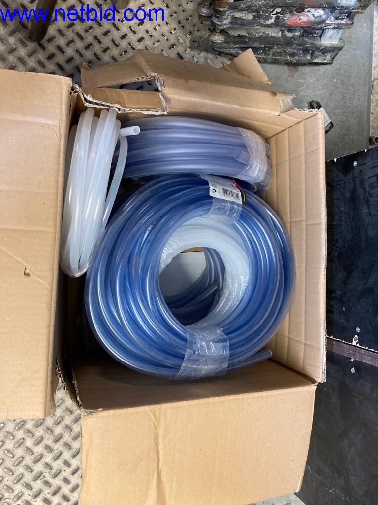 Maszyny budowlane, pojazdy, sprzęt biurowy, kontenery biurowe-11