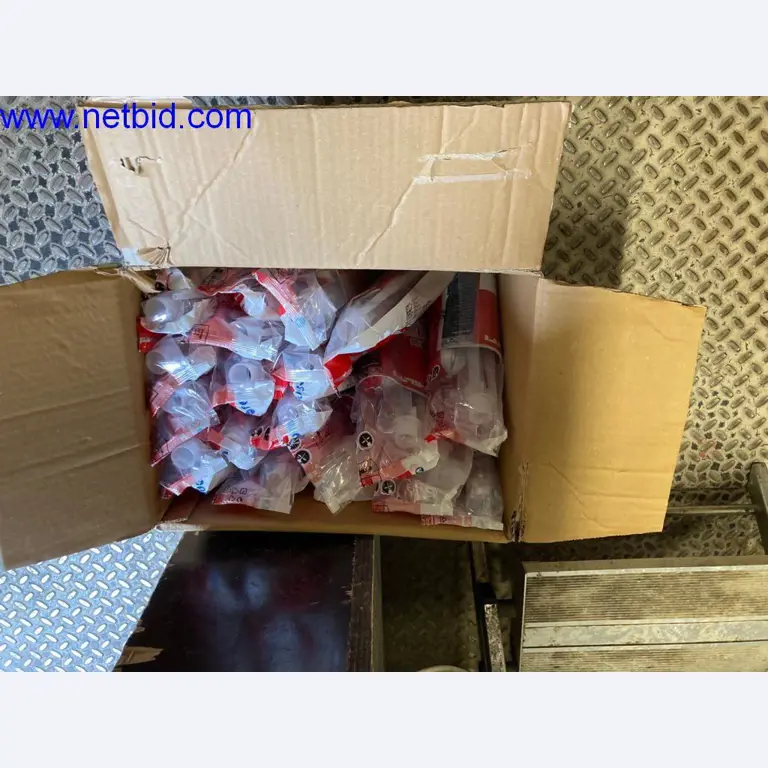 Bouwmachines, voertuigen, kantooruitrusting, kantoorcontainers-2