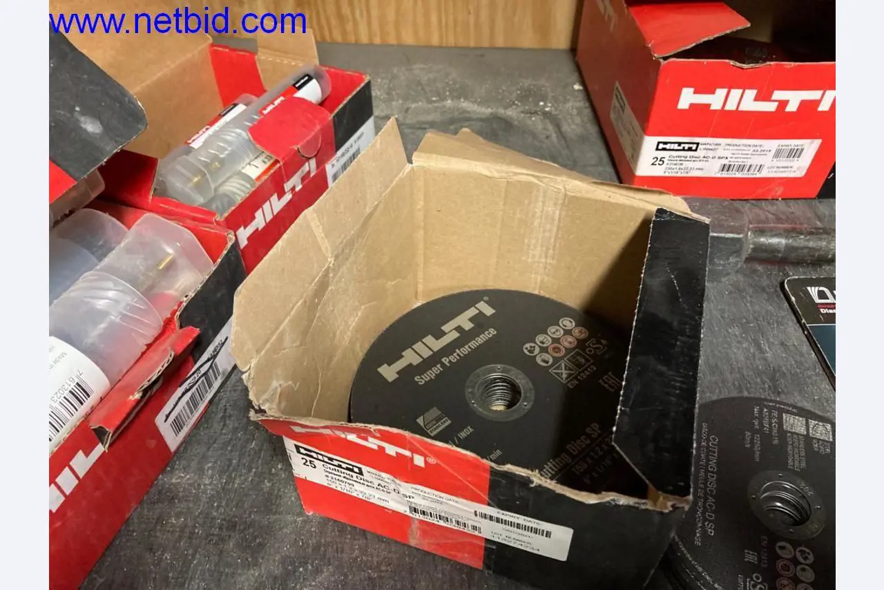 Bouwmachines, voertuigen, kantooruitrusting, kantoorcontainers-3