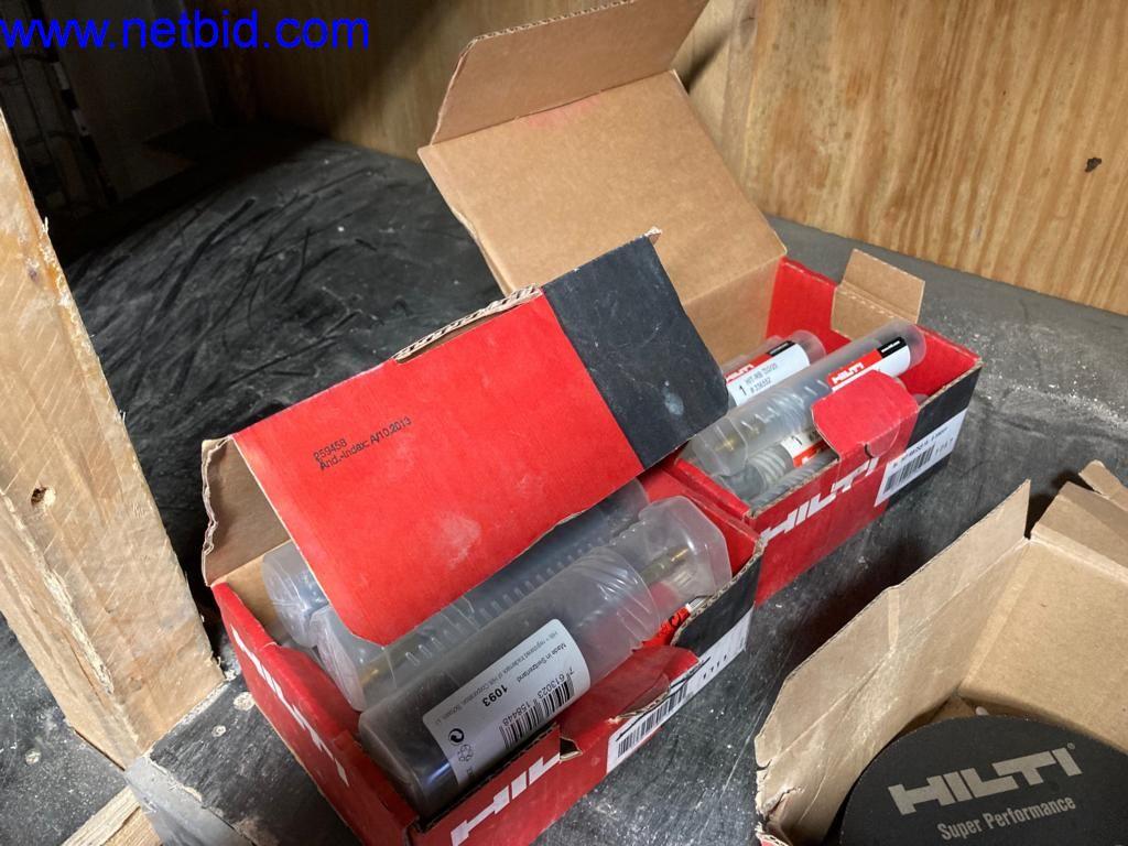 Maszyny budowlane, pojazdy, sprzęt biurowy, kontenery biurowe-4