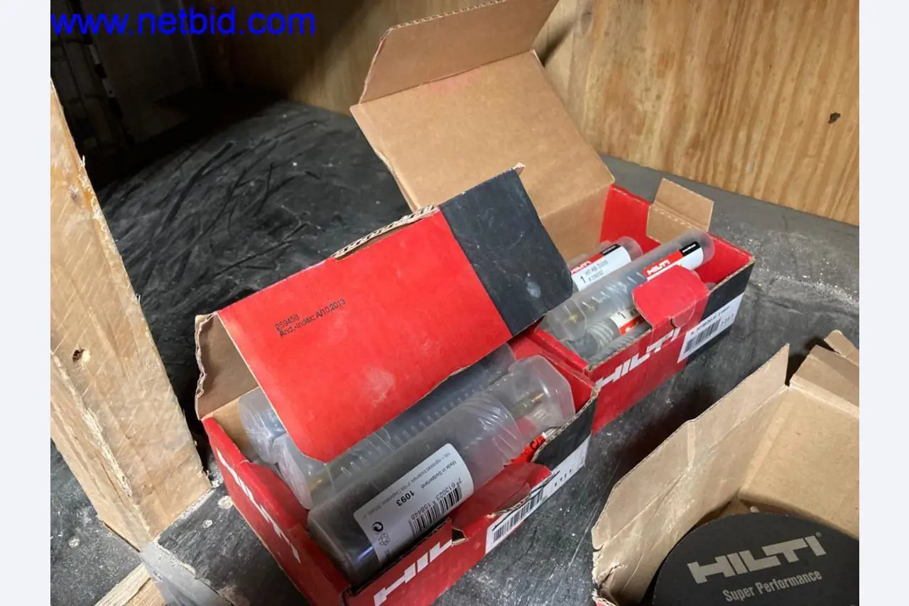 Bouwmachines, voertuigen, kantooruitrusting, kantoorcontainers-4