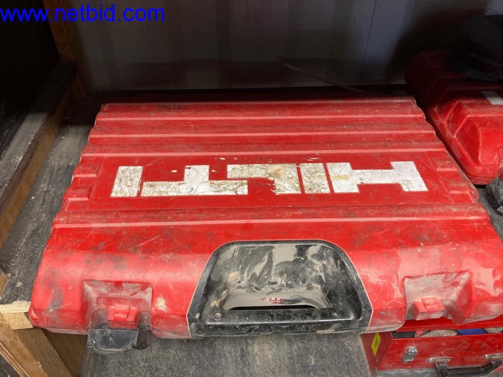 Maszyny budowlane, pojazdy, sprzęt biurowy, kontenery biurowe-4