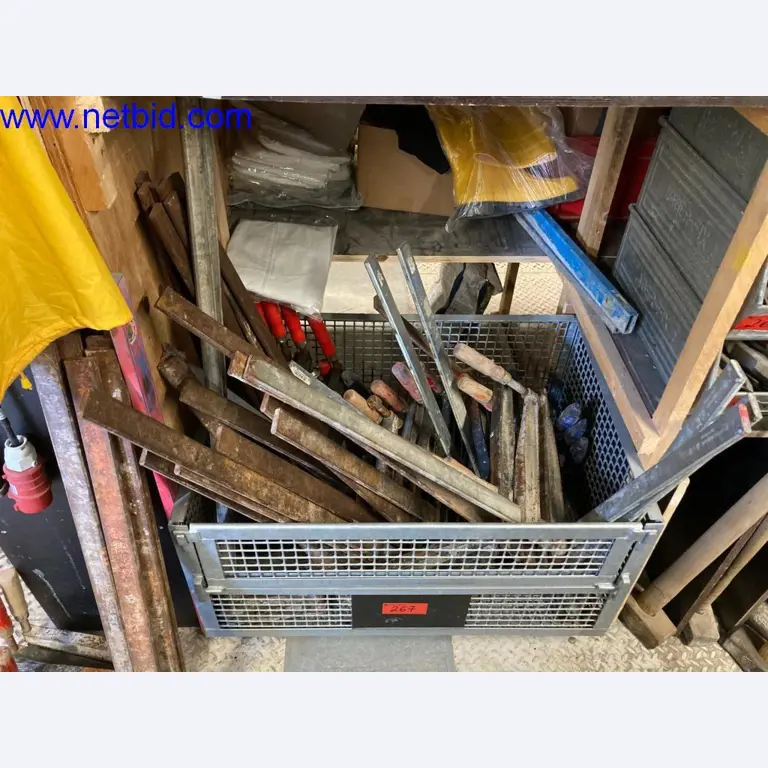Baumaschinen, Fahrzeuge, Büroausstattung, Bürocontainer-1