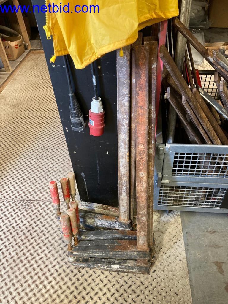 Baumaschinen, Fahrzeuge, Büroausstattung, Bürocontainer-2