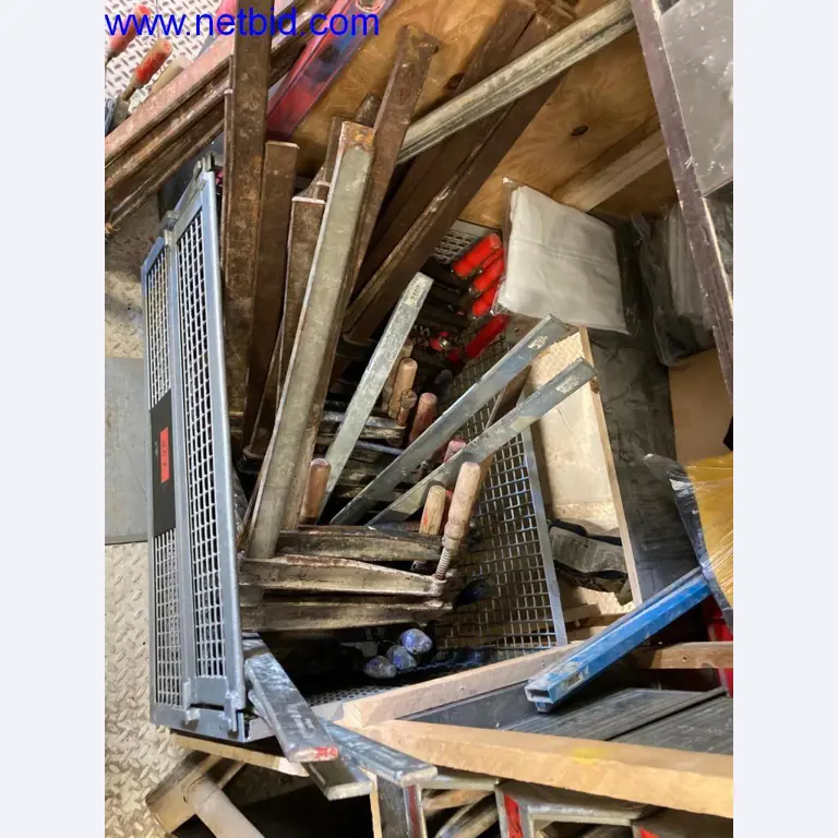 Baumaschinen, Fahrzeuge, Büroausstattung, Bürocontainer-3