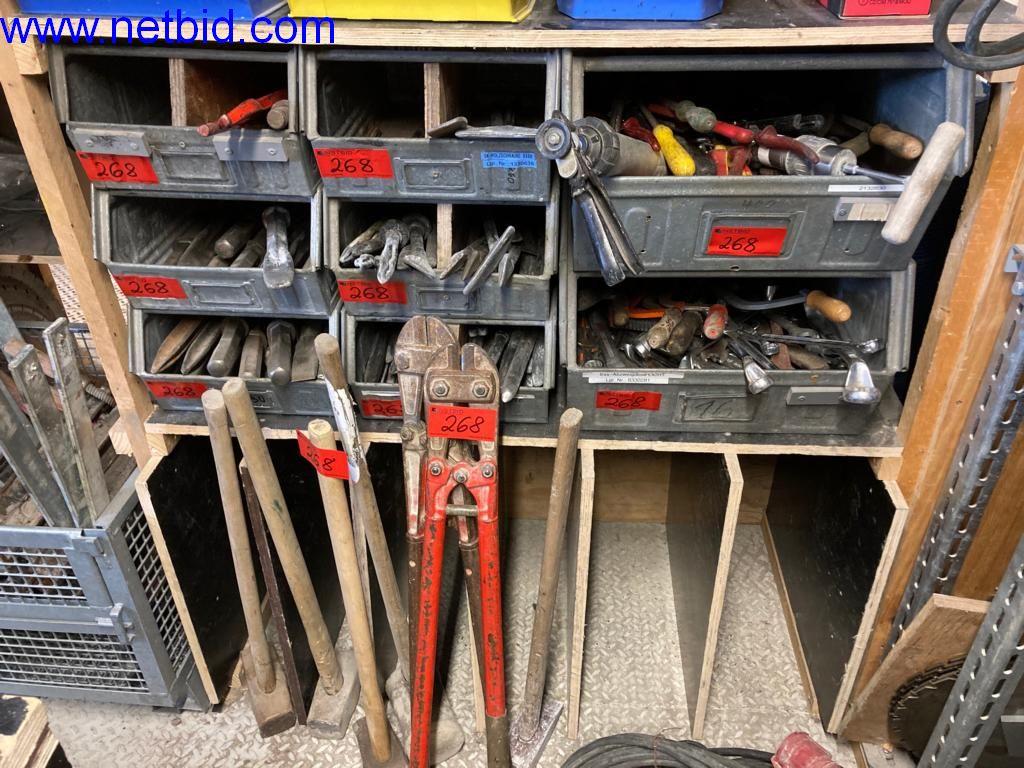 Stavební stroje, vozidla, kancelářské vybavení, kancelářské kontejnery-1