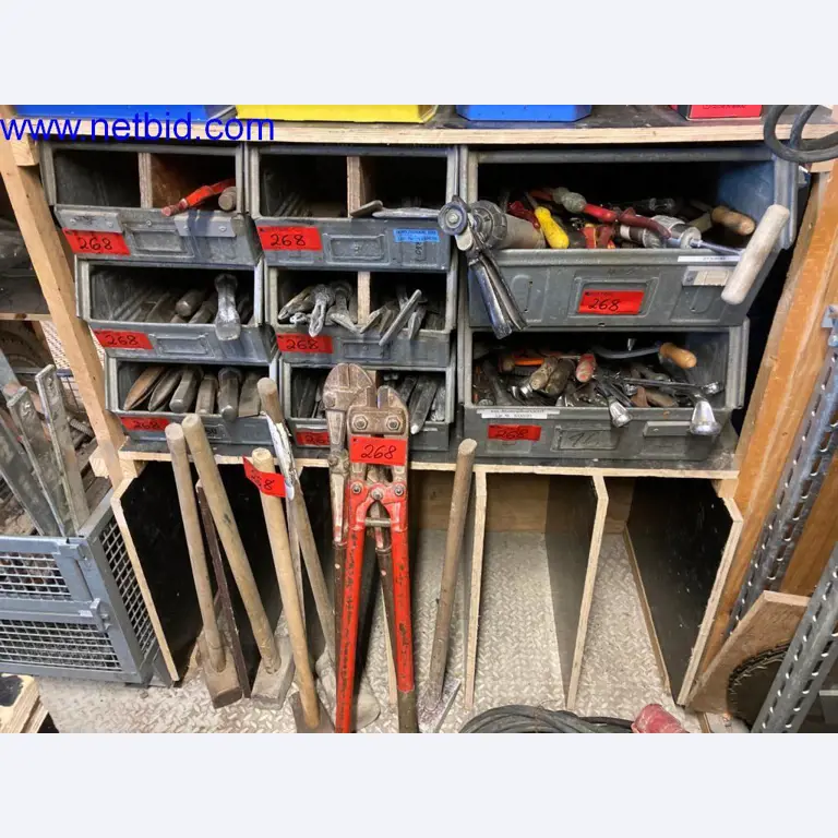 Stavební stroje, vozidla, kancelářské vybavení, kancelářské kontejnery-1