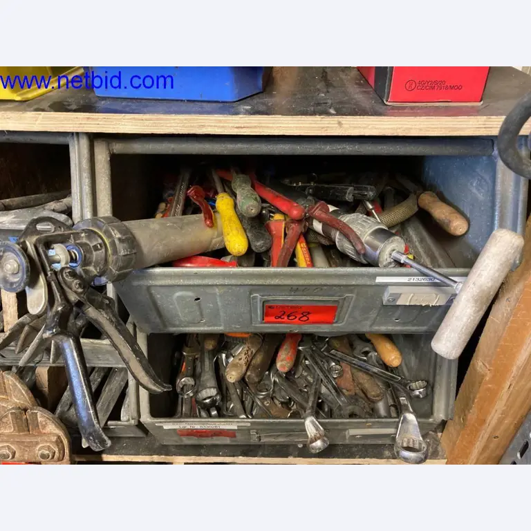 Stavební stroje, vozidla, kancelářské vybavení, kancelářské kontejnery-3