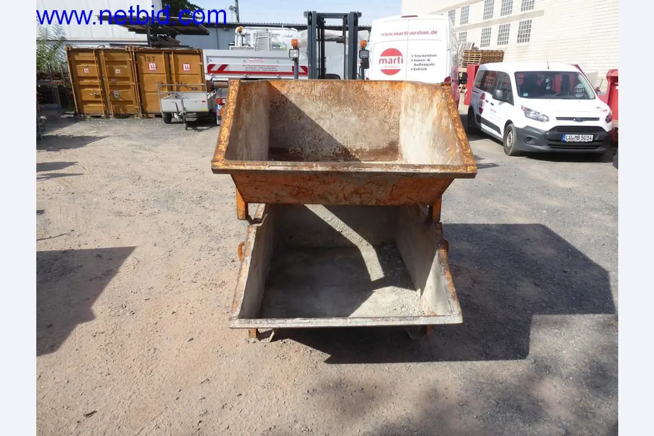 Maszyny budowlane, pojazdy, sprzęt biurowy, kontenery biurowe-2