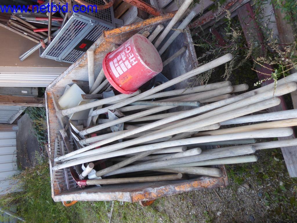 Stavební stroje, vozidla, kancelářské vybavení, kancelářské kontejnery-2