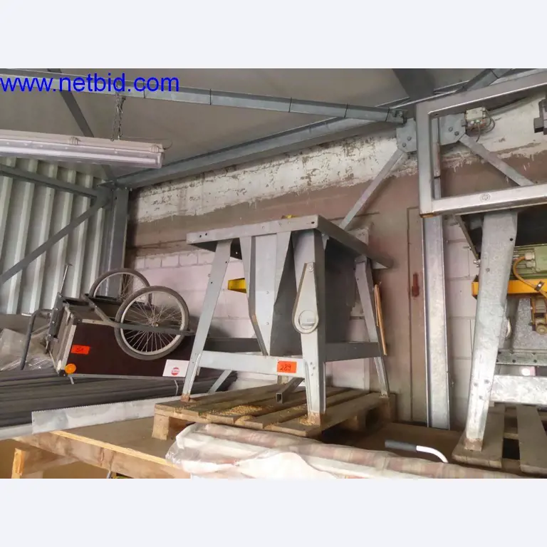 Gradbeni stroji, vozila, pisarniška oprema, pisarniški zabojniki-1