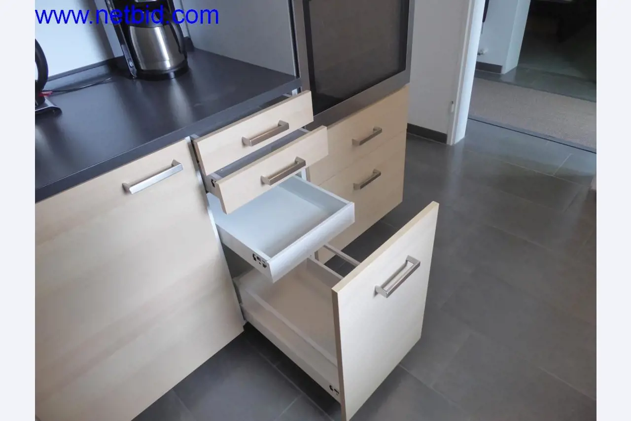 Construction machinery, vehicles, office equipment, office containers-6