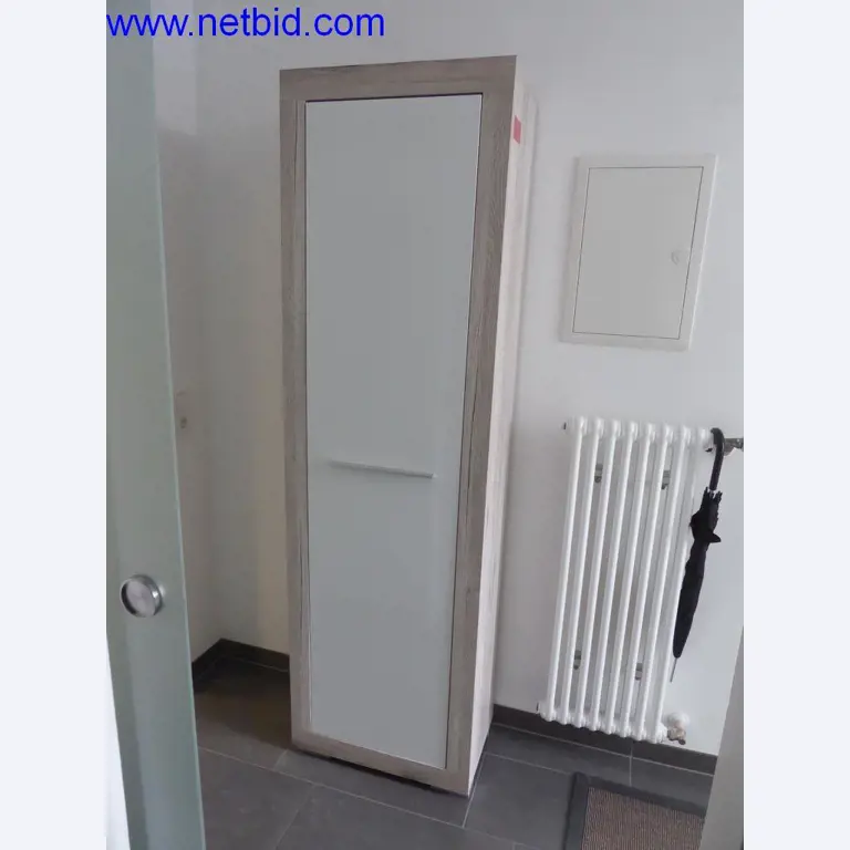 Baumaschinen, Fahrzeuge, Büroausstattung, Bürocontainer-1