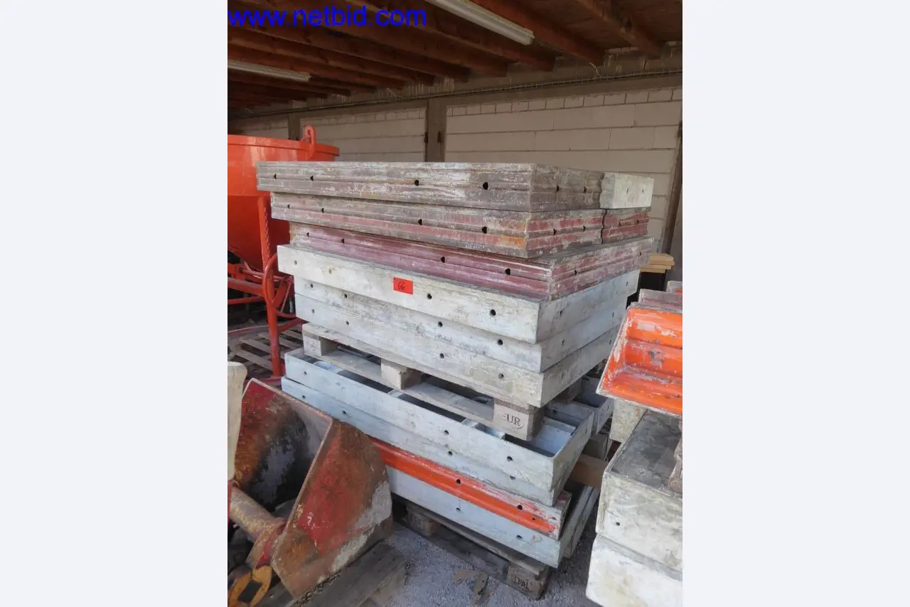 Baumaschinen, Fahrzeuge, Büroausstattung, Bürocontainer-13