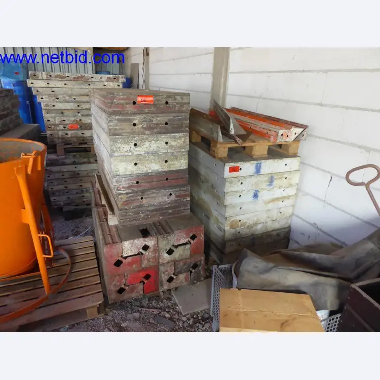 Baumaschinen, Fahrzeuge, Büroausstattung, Bürocontainer-17