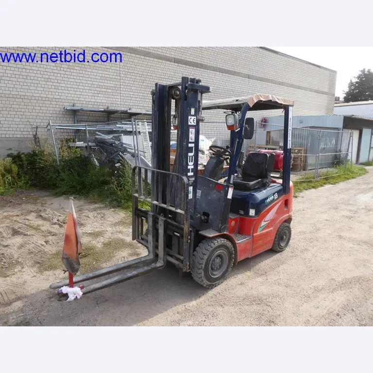 Bouwmachines, voertuigen, kantooruitrusting, kantoorcontainers-1