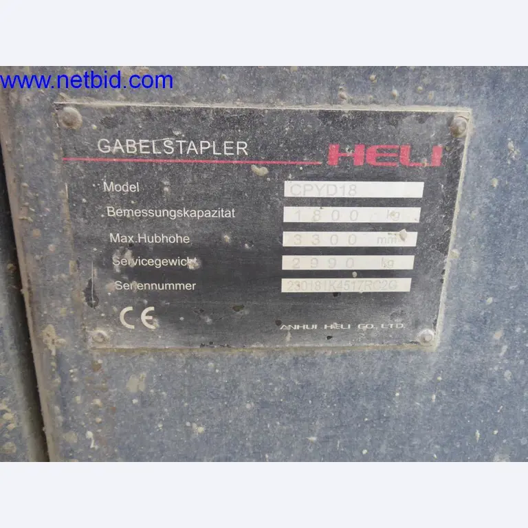 Bouwmachines, voertuigen, kantooruitrusting, kantoorcontainers-5