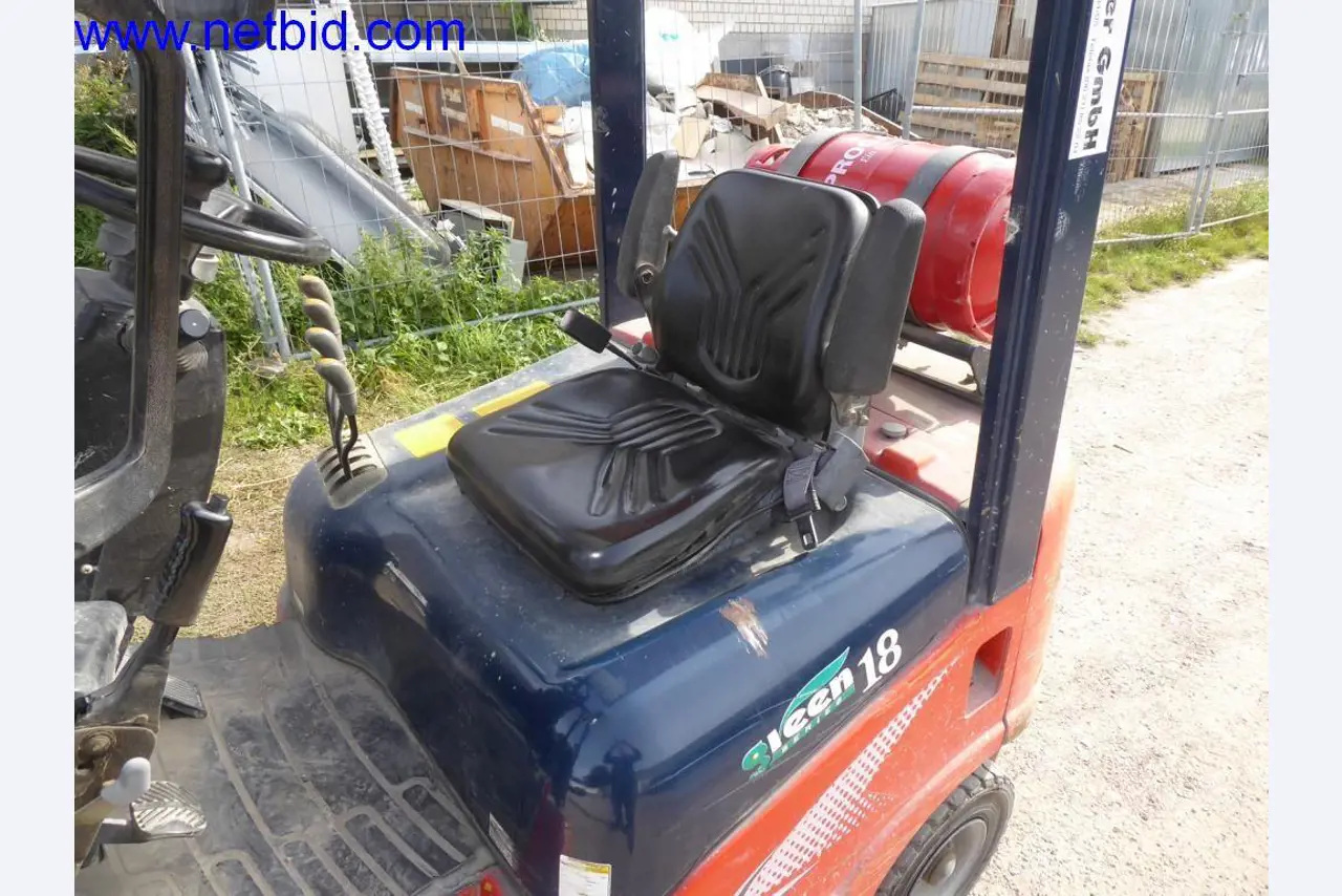 Bouwmachines, voertuigen, kantooruitrusting, kantoorcontainers-7