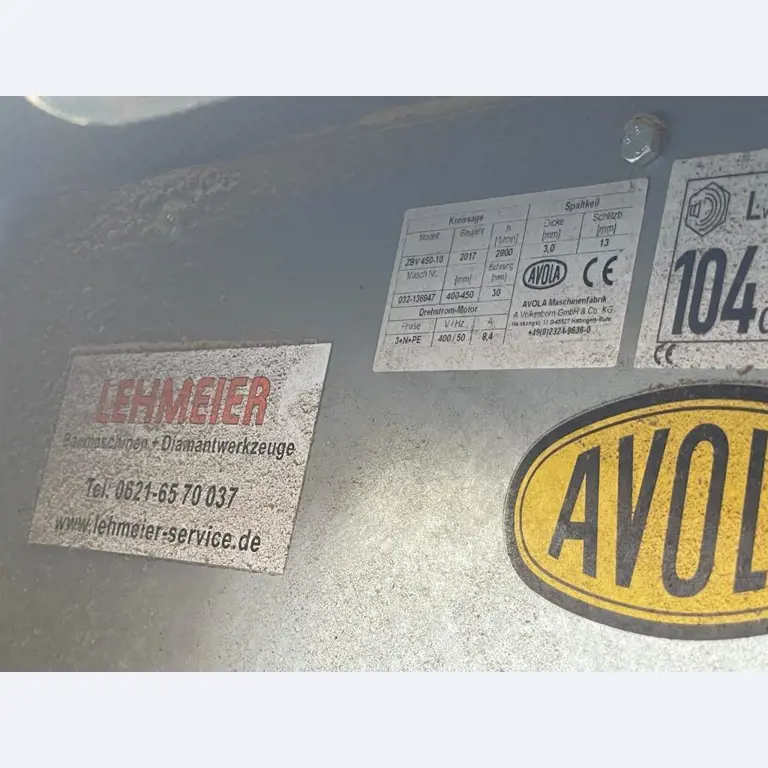 Stavební stroje, vozidla, kancelářské vybavení, kancelářské kontejnery-2